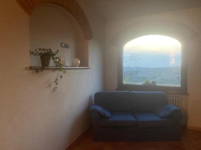 Da Emi - La Casetta In Piazza Monforte dʼAlba Extérieur photo